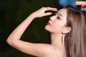 伤心的酒吧，酒醉的美女视频封面