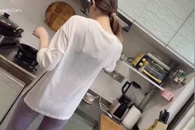 一个人的时候也在认真的对待每一天，或许是为了更好的遇见谁视频封面