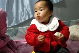 二胎日常之妹妹，可爱妹妹爱吃水果视频封面