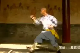 早期武僧表演少林功夫,见识少林寺的实战功夫 !