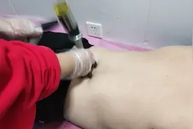 腰疼锤疗养生保健视频封面
