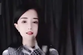 这样的蜘蛛🕷爬到你床上会干吗视频封面