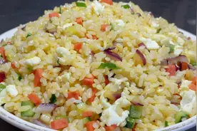 厨师长教你饭店炒饭的特色做法，步骤详细，松软香弹老少皆宜视频封面