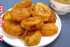 早餐店都很难买到的油馍头，教你在家做，外酥里软特别好吃视频封面