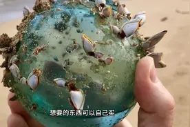 有些事只是当时想不开，哭过笑过，要有勇气重头来过。视频封面