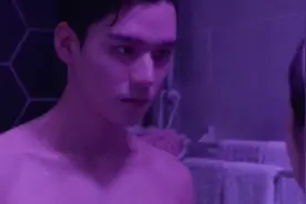 真香场面盘点，男主这腹肌身材，奈何女总也忍不住的心动视频封面
