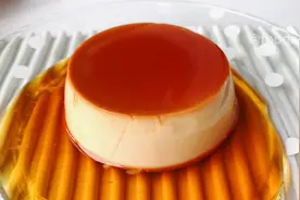 只要有鸡蛋和牛奶就能做的甜品，搅一搅就成功，细腻顺滑入口即化视频封面