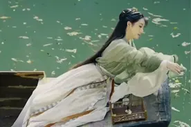 一曲唯美纯音乐《荷风送香气》，清雅脱俗，如诗如画，醉人心弦视频封面