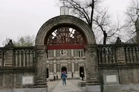 北京最大的天主教堂 愿万能的主保佑你 阿门视频封面
