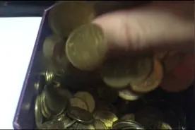 多年的硬币弃子/电子支付/整理完才知道可以在銀行称重…（T_T）视频封面