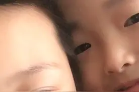 那个男生的名字叫小叔叔视频封面