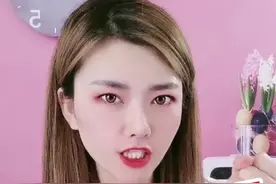 这样猜拳想不赢都难，还不赶快学起来～视频封面