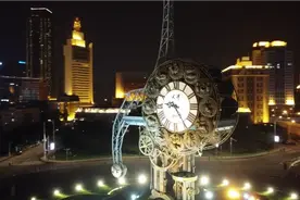 天津•世纪钟•为迎接21世纪而建•2001元旦0时响起第一声钟声...视频封面