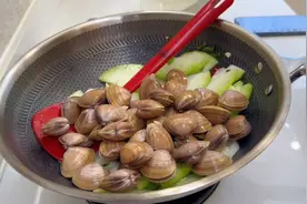天热没食欲中午做了四个家常菜没想到还挺下饭视频封面