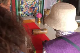 走进甘肃临夏州永靖县吧咪山池庙，了解地域百姓生活中民俗文化。视频封面