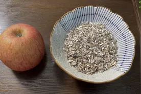 燕麦搭配苹果这样做，瘦30斤老公早餐吃得香又饱腹，超简单视频封面