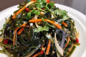 厨师长教你凉拌海带的家常做法，步骤详细，开胃解腻下酒又下饭视频封面