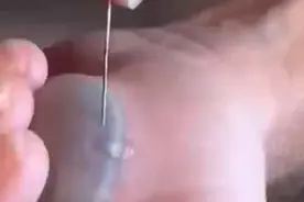 手心烫了巨大水泡，针戳破真疼视频封面