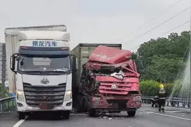 海南东线高速货车长时间占用超车道，后来车辆苦不堪言，危险至极视频封面