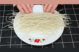 凉拌粉条这样做既劲道又好吃，清淡开胃特别下饭，做法特别简单视频封面
