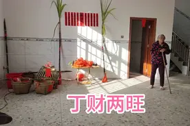 在农村这样简单装修用了几十万，普普通通的装修，三层楼60万贵吗视频封面