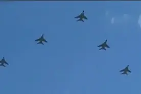 戴旭：世界军事六次革命22 中国核武革命成功，世界三极格局形成视频封面