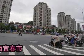 实拍江西宜春市，太震撼了，看看宜春的城建在国内算啥水平？视频封面
