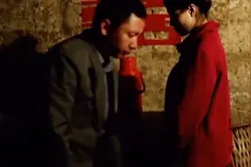 发生在重庆的真实故事！一女侍二夫，同住一间屋。视频封面