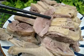 南京盐水鸭好吃，又简单的家常做法，制作教程，教科书式讲解来了视频封面