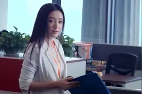 小伙刚毕业去实习撩富婆最后还抱得美人归视频封面