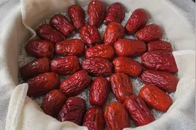 春节必备红枣糯米年糕，在家简单3步就完成，软糯香甜，好吃不腻视频封面