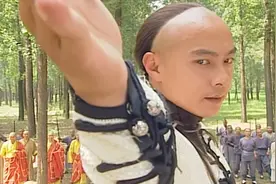 李小环为报杀夫之仇擂台约战方世玉，方世玉重伤未死的原因竟是😂视频封面