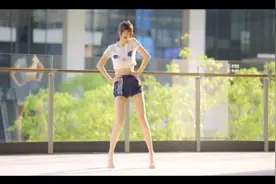 【SHAKE IT】摇摆！夏日小白袜真可爱！五大女神在线蹦蹦蹦视频封面