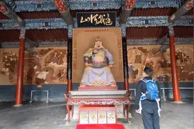 我们为什么崇拜岳飞，是民族精神的象征，连东厂太监都当偶像！视频封面