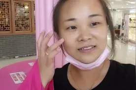约同学去逛商场，出来又吃又喝的，今天可玩美了，好开心视频封面