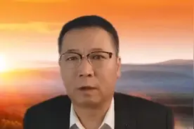 延安代表高唱《东方红》具有历史意义和现实意义！视频封面