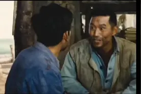 七八十年代经典爱情电影，那时候的爱情很纯洁，牵手就是一生。视频封面