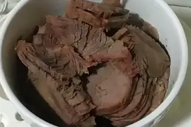 心脏不好的人常吃牛肉有帮助视频封面