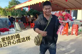 广东茂名婚礼现场，  总摆宴席20桌，连礼金总花费六到七万左右视频封面