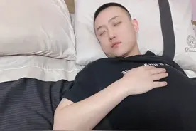 老公不想洗澡时，怎么劝都不洗，我只说了一句话，他立刻去洗视频封面