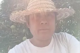 刚果金金沙萨的工资标准是这样的，没有底线，没有最高。视频封面