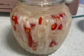 白萝卜最好吃的腌制方法，做法简单，记住这几点，萝卜酸甜脆爽！视频封面