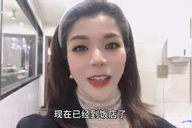 参加朋友的生日聚会，第一次破纪录的喝了5杯葡萄🍷晕呼呼了视频封面