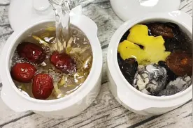 两款养生靓汤，太子参黄芪助力长高，黑豆木耳乌炖鸡汤视频封面