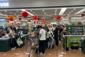 北京市民囤菜，超市被抢购一空？实地探访北京一家超市看看如何视频封面