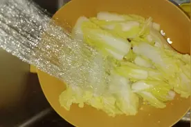 减肥餐水煮白菜视频封面