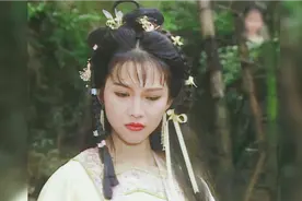 一根丝带可以搭配多少种发型？港剧在这方面发挥的淋漓尽致！视频封面