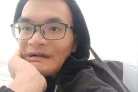 粤语:原来碳酸饮料和酸奶不能一起喝，差点把自己送走。视频封面