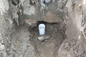 这就是山里人喝的水，皖西山区的山里人一般都是这样修建水池的视频封面