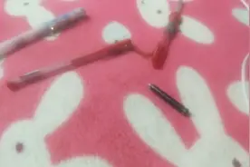 学校必用的武器😄😄😄视频封面